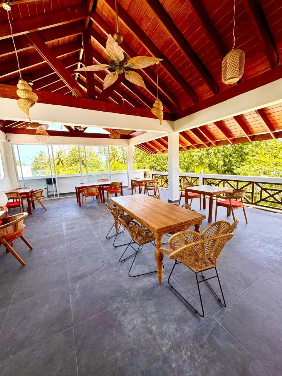 Sands Grand Dhigurah  Εξωτερικό φωτογραφία